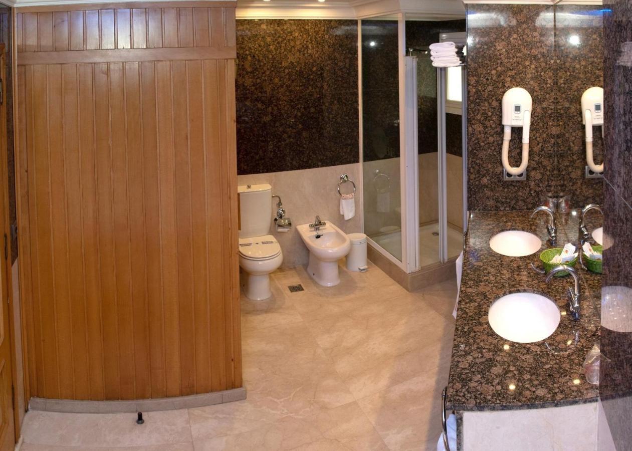 Motel Caribe Виго Экстерьер фото